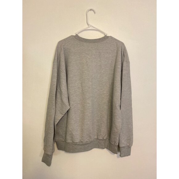 Hanes Explorer Gray Sweatshirt Size L With Hand-Embroidered Strawberry Design - Picture 4 of 6